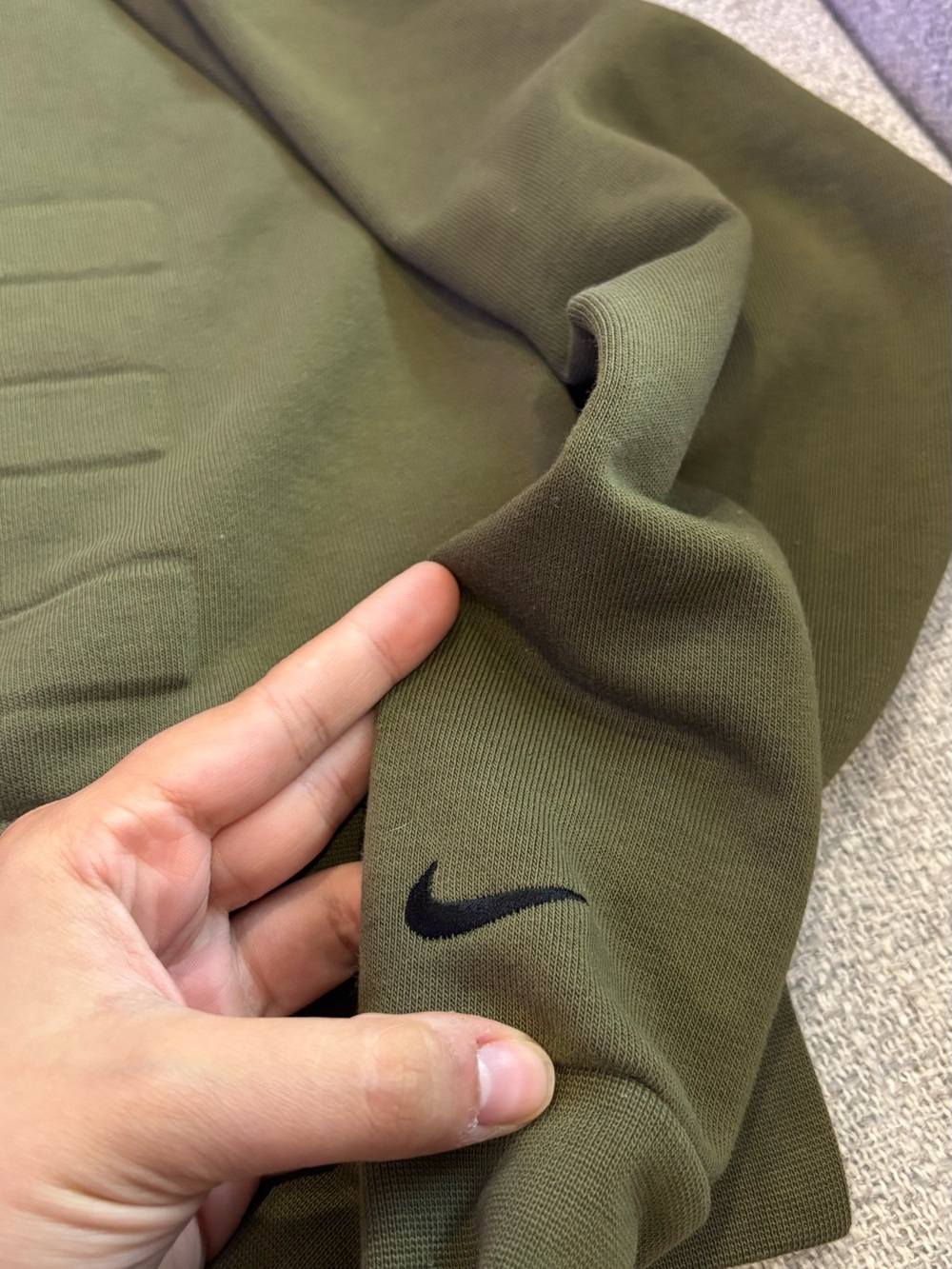 Nike Embossed Boxy Oversized Sweatshirt - Picture 3 of 3